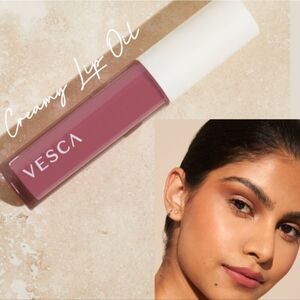 VESCA creamy Lip Oil in Lotus